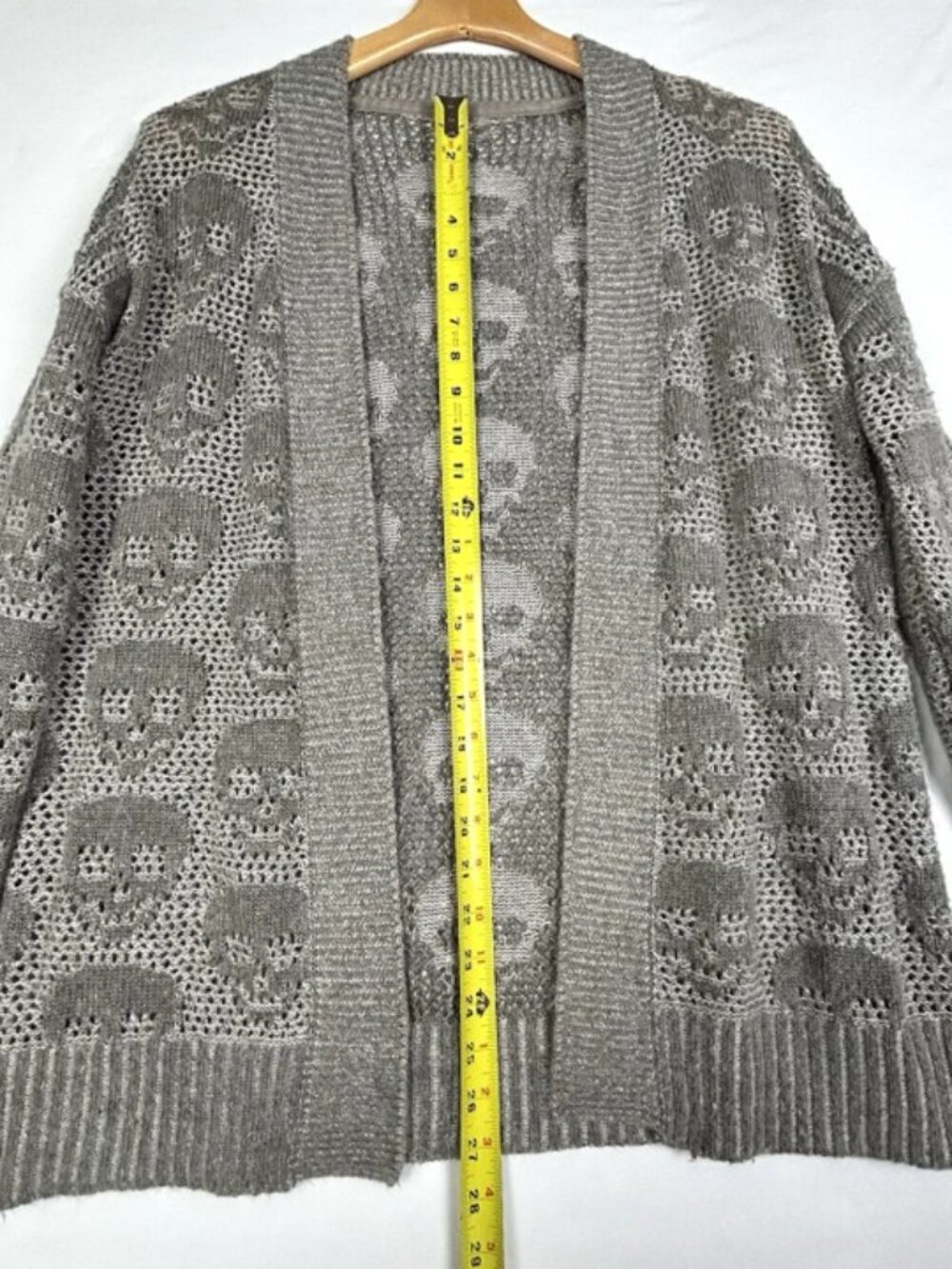 Aeropostale Women Gray Open Front Skull Graphic Cardigan Sweater Loose Knit Sz M - Picture 11 of 12